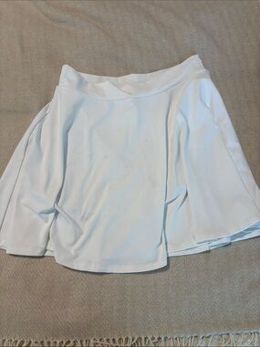 Fabletics White Pleated Athletic Skort